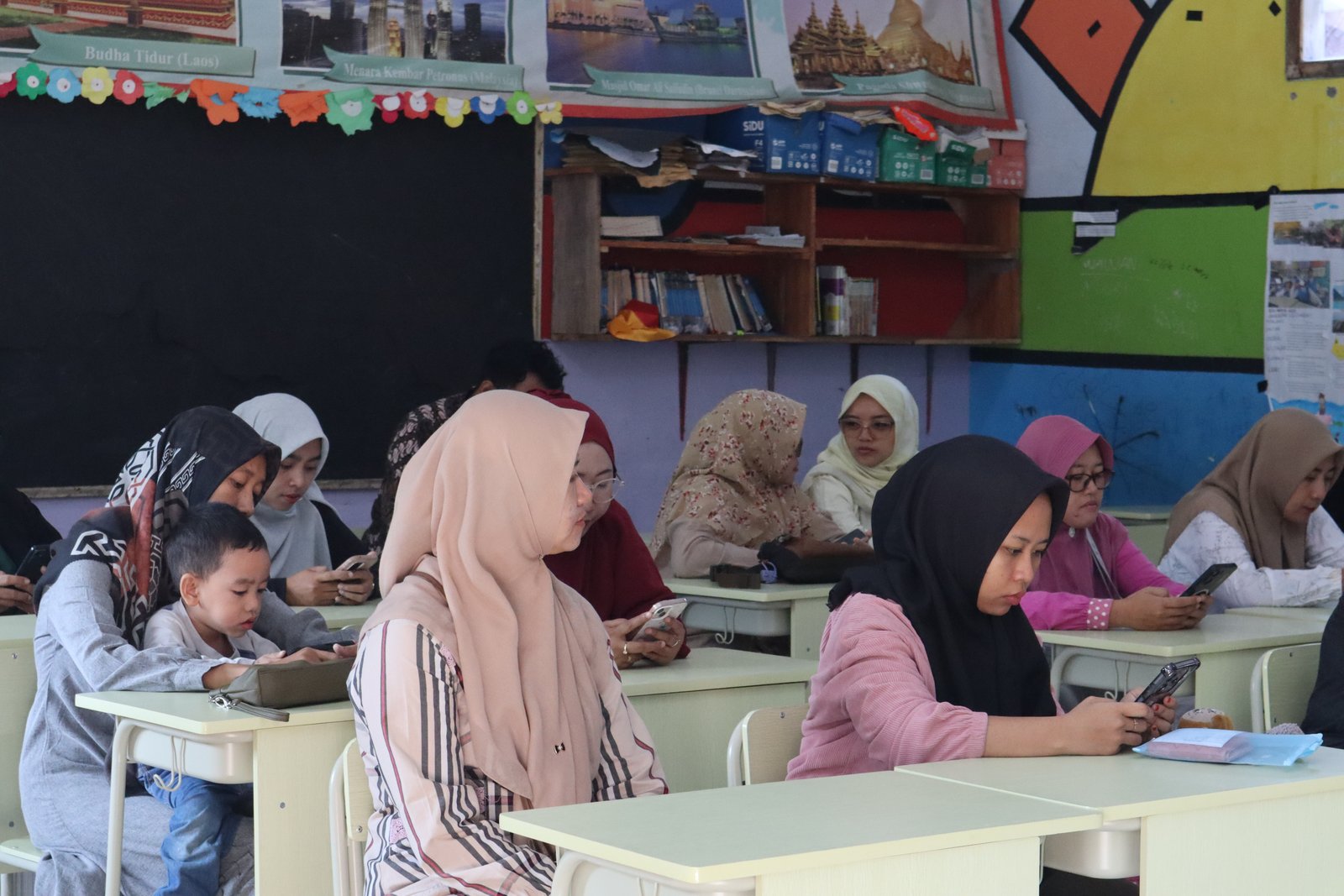 Dokumentasi Istighosah dan Do\\\'a Bersama Guru dan Wali Murid Tahun Ajaran 2026 2027