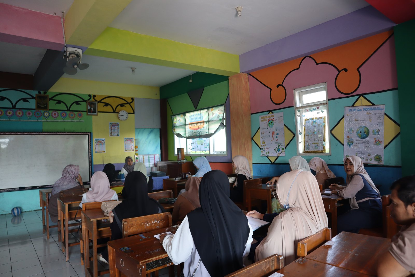 Dokumentasi Istighosah dan Do\\\'a Bersama Guru dan Wali Murid Tahun Ajaran 2026 2027