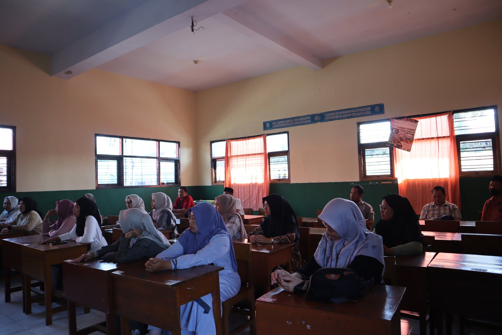 Dokumentasi Istighosah dan Do\\\'a Bersama Guru dan Wali Murid Tahun Ajaran 2026 2027